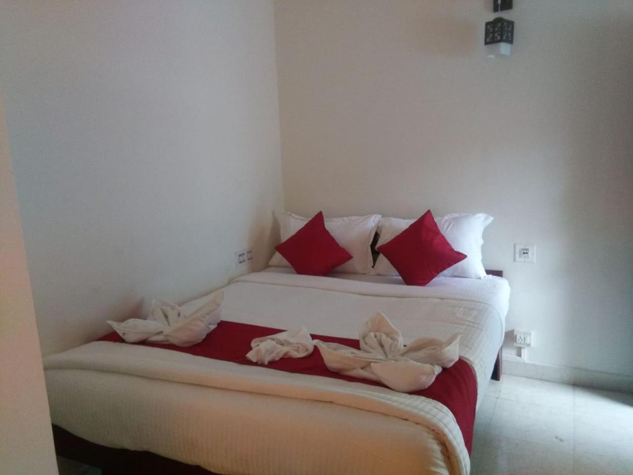무나르 Holly Hock B&B 외부 사진