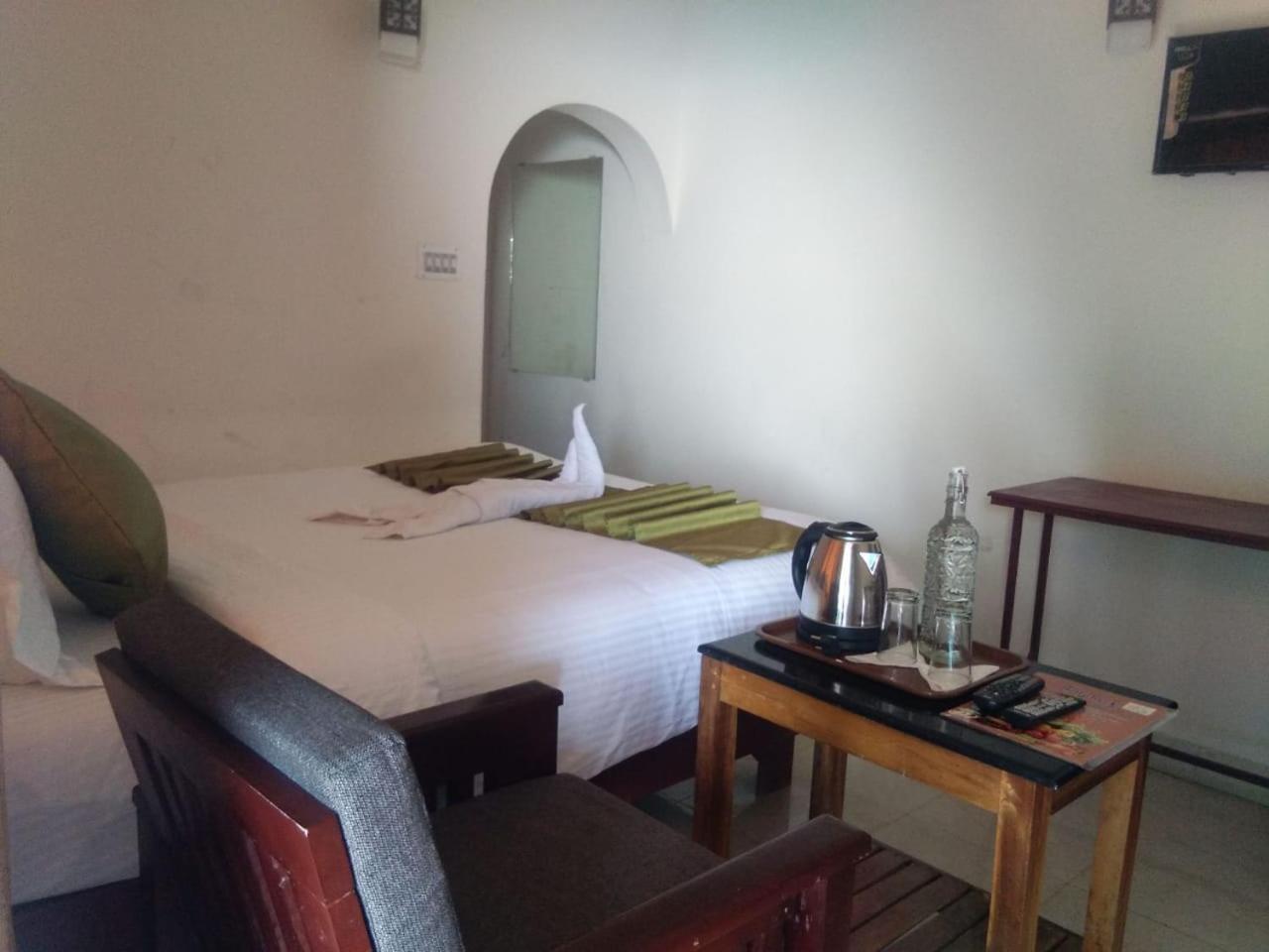 무나르 Holly Hock B&B 외부 사진